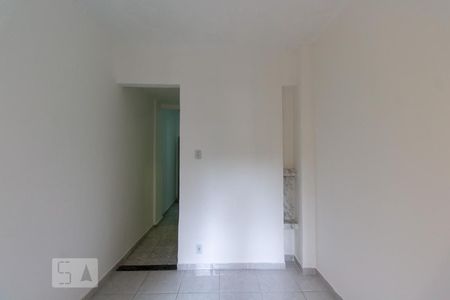 Sala de kitnet/studio para alugar com 1 quarto, 28m² em Santa Teresa, Rio de Janeiro