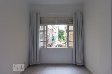 Sala de kitnet/studio para alugar com 1 quarto, 28m² em Santa Teresa, Rio de Janeiro