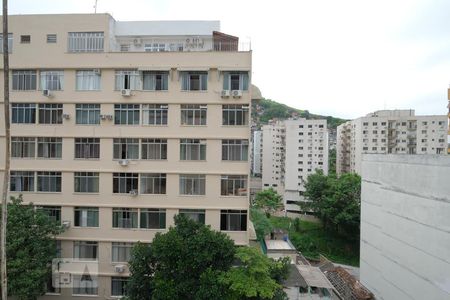 Quarto 1 Vista de apartamento à venda com 3 quartos, 110m² em Tijuca, Rio de Janeiro