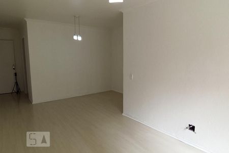 Sala de apartamento para alugar com 3 quartos, 71m² em Vila Bancária, São Paulo