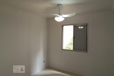 Quarto 2 de apartamento para alugar com 3 quartos, 71m² em Vila Bancária, São Paulo