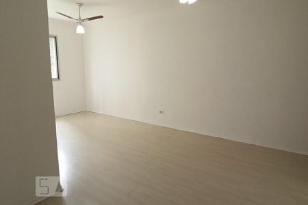 Sala de apartamento para alugar com 3 quartos, 71m² em Vila Bancária, São Paulo