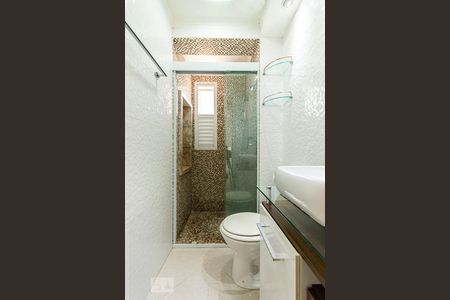 Apartamento à venda com 58m², 2 quartos e 1 vaga Apartamento à venda com 58m², 2 quartos e 1 vagaBanheiro