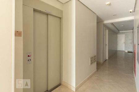 Apartamento à venda com 58m², 2 quartos e 1 vaga Apartamento à venda com 58m², 2 quartos e 1 vagaElevador