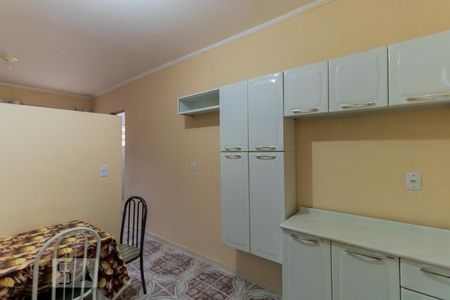 Cozinha de casa para alugar com 1 quarto, 35m² em Vila Buenos Aires, São Paulo