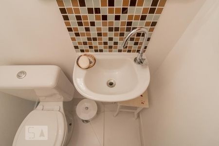 Lavabo de apartamento para alugar com 1 quarto, 39m² em Vila da Saúde, São Paulo