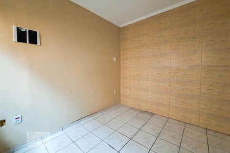 Sala de casa para alugar com 2 quartos, 94m² em Piraporinha, Diadema