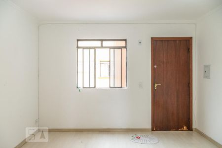 Sala de apartamento para alugar com 2 quartos, 50m² em Vila Sílvia, São Paulo