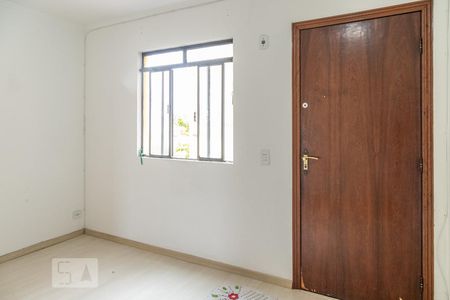 Sala de apartamento para alugar com 2 quartos, 50m² em Vila Sílvia, São Paulo