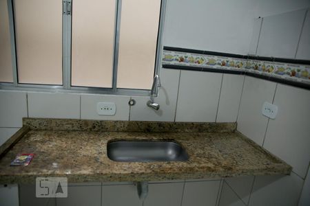 Sala/Cozinha de kitnet/studio para alugar com 1 quarto, 40m² em Vila Nova York, São Paulo