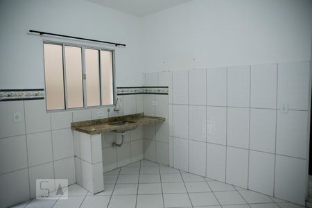 Sala/Cozinha de kitnet/studio para alugar com 1 quarto, 40m² em Vila Nova York, São Paulo