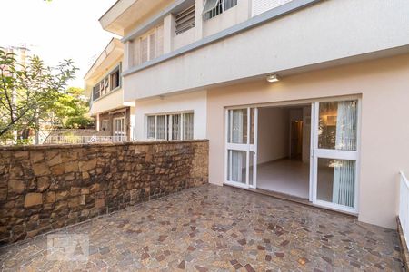 Terraço da sala de casa para alugar com 3 quartos, 220m² em Vila Madalena, São Paulo