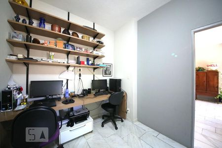 Quarto de casa para alugar com 3 quartos, 385m² em Vila Cordeiro, São Paulo