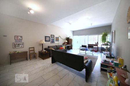 Sala de casa para alugar com 3 quartos, 385m² em Vila Cordeiro, São Paulo