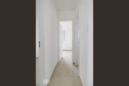 Corredor de apartamento para alugar com 2 quartos, 48m² em Vila Brasilândia, São Paulo