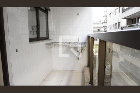 Varanda gourmet de apartamento à venda com 2 quartos, 60m² em Anil, Rio de Janeiro