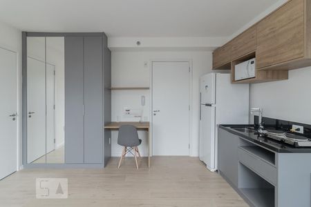 Quarto/Cozinha de kitnet/studio para alugar com 1 quarto, 25m² em Mirandópolis, São Paulo