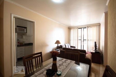 Sala de apartamento à venda com 2 quartos, 66m² em Jaguaribe, Osasco