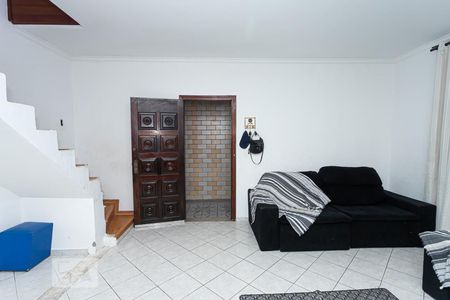 Sala de casa para alugar com 3 quartos, 166m² em Vila Dona Sara, São Paulo