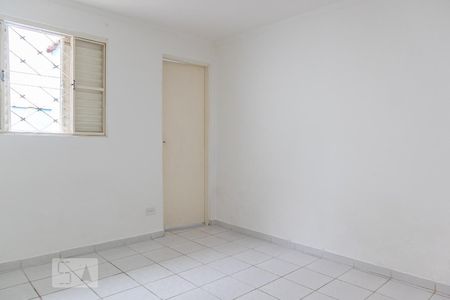 Sala/Quarto de casa para alugar com 1 quarto, 35m² em Vila Nova Mazzei, São Paulo