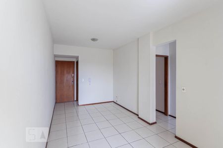 Sala de apartamento para alugar com 3 quartos, 111m² em Cachoeirinha, Belo Horizonte