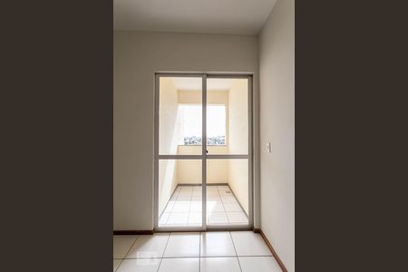 Varanda da sala de apartamento à venda com 3 quartos, 111m² em Cachoeirinha, Belo Horizonte