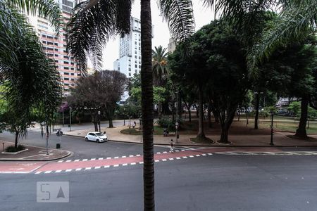 Vista do quarto 1 de apartamento para alugar com 2 quartos, 120m² em República, São Paulo