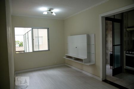 Sala de Estar de apartamento para alugar com 2 quartos, 50m² em Vila Santa Clara, São Paulo