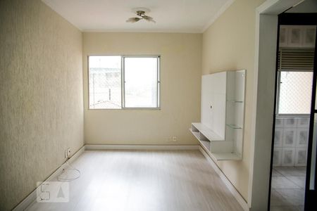 Sala de Estar de apartamento para alugar com 2 quartos, 50m² em Vila Santa Clara, São Paulo