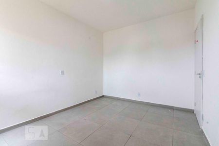 Quarto 2 de apartamento para alugar com 2 quartos, 65m² em Cidade Líder, São Paulo