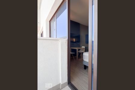 Varanda suíte de apartamento à venda com 1 quarto, 29m² em Alphaville Industrial, Barueri