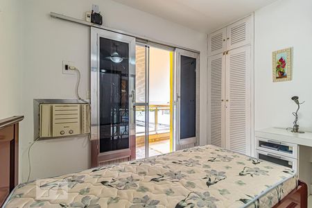 Quarto 1 de casa à venda com 2 quartos, 968m² em Taquara, Rio de Janeiro