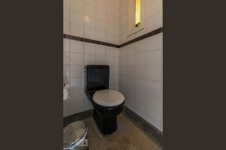 Lavabo de casa à venda com 4 quartos, 340m² em Jardim Itu, Porto Alegre