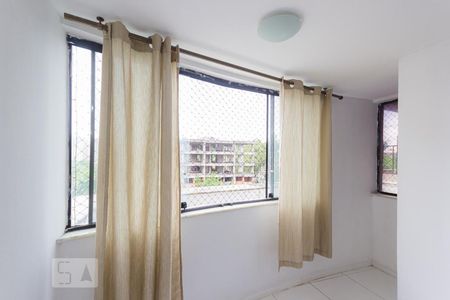 Sala de apartamento para alugar com 2 quartos, 90m² em Jacarepaguá, Rio de Janeiro