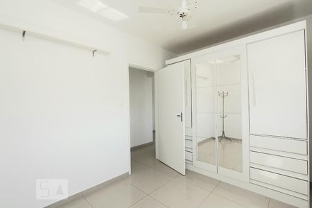 QUARTO 1 de apartamento à venda com 2 quartos, 56m² em Petrópolis, Porto Alegre