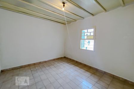 Quarto de casa para alugar com 1 quarto, 70m² em Vila Santa Isabel, São Paulo