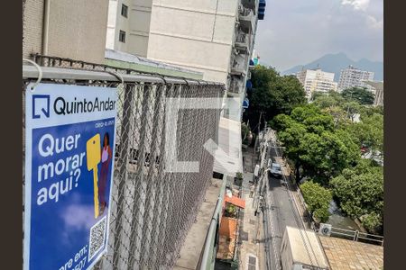 Plaquinha de apartamento à venda com 1 quarto, 70m² em Maracanã, Rio de Janeiro