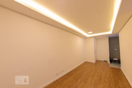 Sala de apartamento para alugar com 3 quartos, 83m² em Vila Guilherme, São Paulo