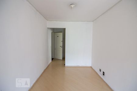 Sala de apartamento à venda com 2 quartos, 66m² em Cidade São Francisco, São Paulo