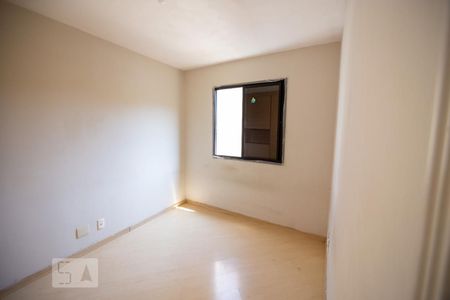 Quarto 2 de apartamento para alugar com 2 quartos, 66m² em Cidade São Francisco, São Paulo