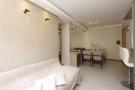 SALA de apartamento para alugar com 2 quartos, 81m² em Passo da Areia, Porto Alegre