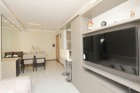 SALA de apartamento para alugar com 2 quartos, 81m² em Passo da Areia, Porto Alegre