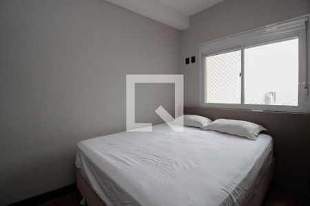 Suíte de apartamento para alugar com 2 quartos, 69m² em Pinheiros, São Paulo
