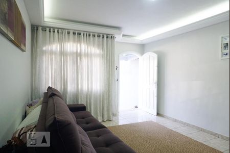 Sala de casa à venda com 3 quartos, 133m² em Jardim Santa Maria, São Paulo