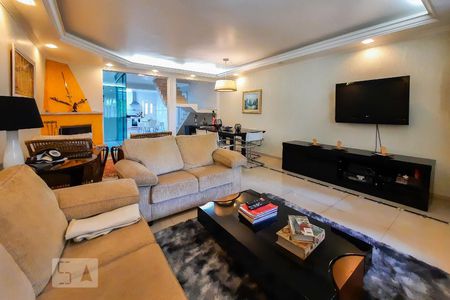 Sala de casa à venda com 2 quartos, 250m² em Centro, Diadema