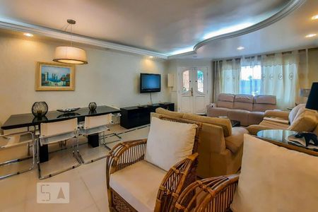 Sala de casa à venda com 2 quartos, 250m² em Centro, Diadema