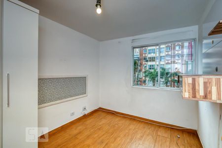 Quarto 1 de apartamento para alugar com 2 quartos, 60m² em São Francisco, Curitiba