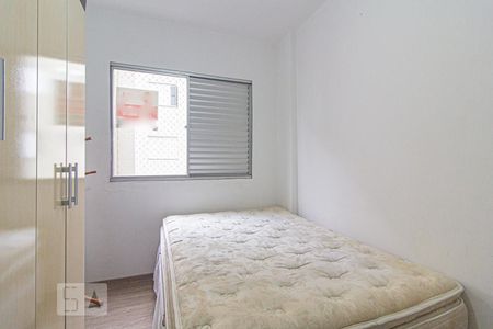 Quarto 1 de apartamento para alugar com 3 quartos, 62m² em Água Verde, Curitiba