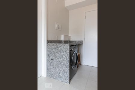 Sala/Cozinha de apartamento para alugar com 1 quarto, 26m² em Cambuci, São Paulo