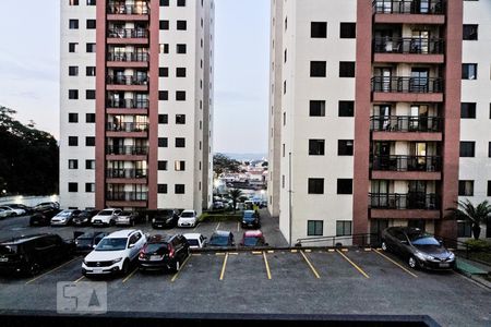 Vista  de apartamento à venda com 3 quartos, 82m² em Vila Carbone, São Paulo